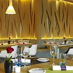 Отель Novotel Centrum