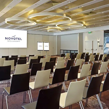 Novotel Centrum 4*