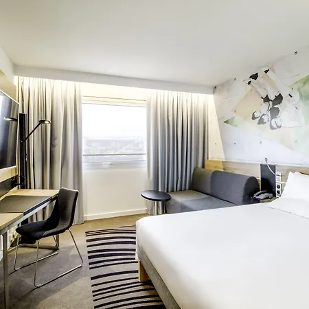 Hotel Novotel Centrum 4*
