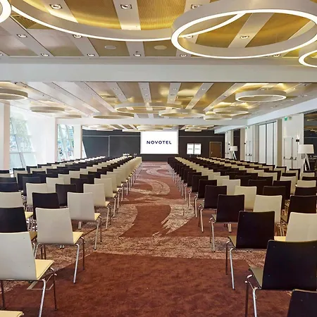 Hotel Novotel Centrum Varšava