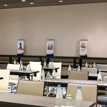 Hotell Novotel Centrum Warszawa