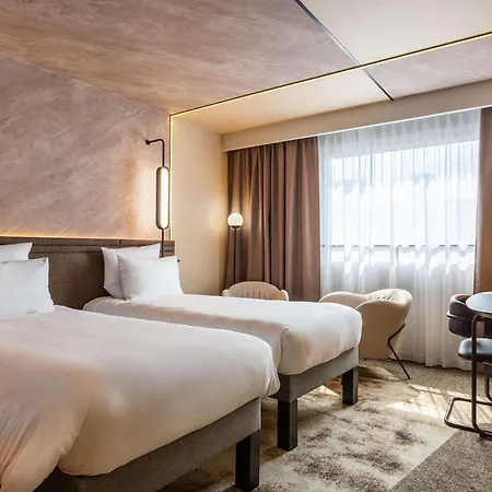 Novotel Centrum 4*