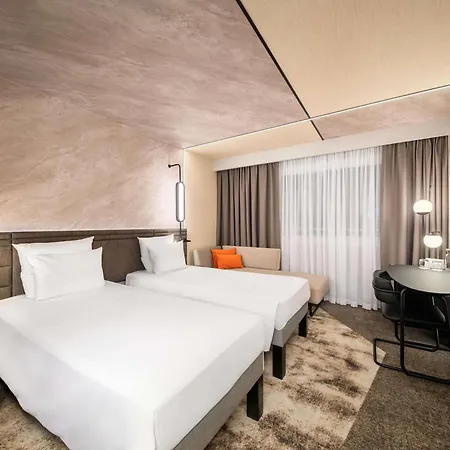 Novotel Centrum 4*