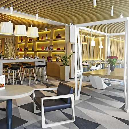 Novotel Centrum 4*