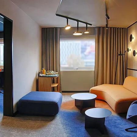 Novotel Centrum Hotel 4*
