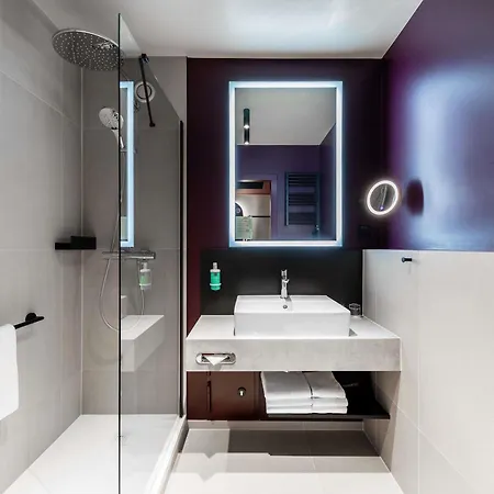 Novotel Centrum Hotel 4*