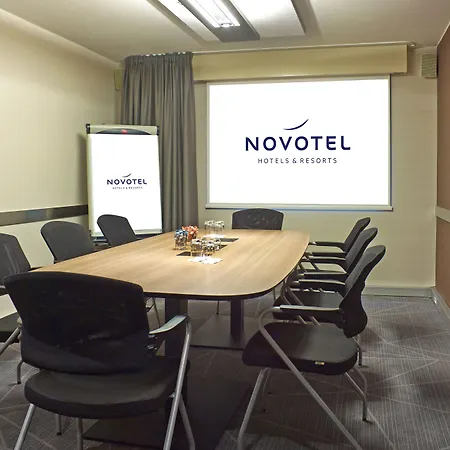 Novotel Centrum Готель 4*