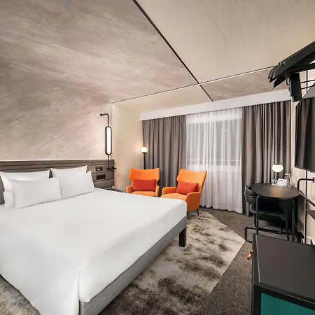 Готель Novotel Centrum