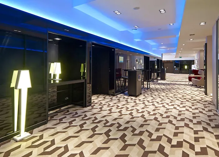 Novotel Centrum Szálloda 4*
