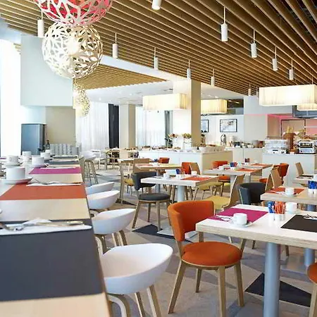 Отель Novotel Centrum 4*